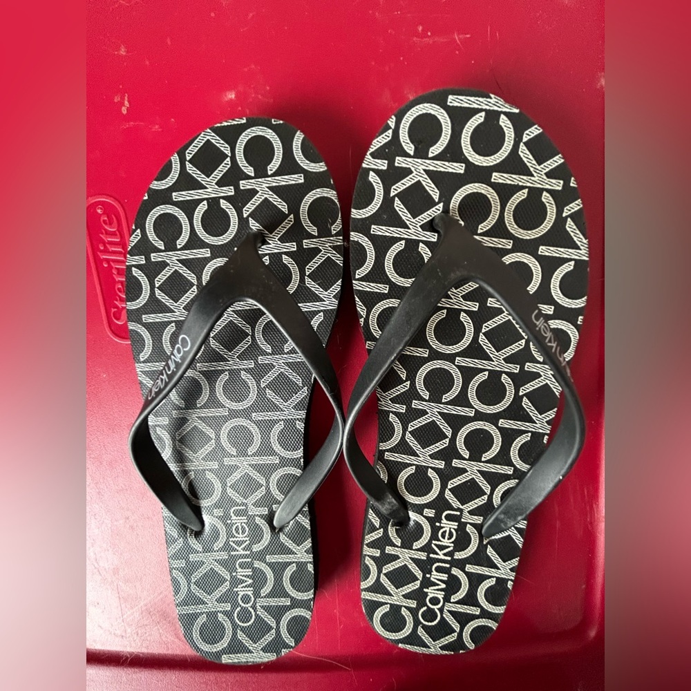 Calvin Klein Flip Flops
